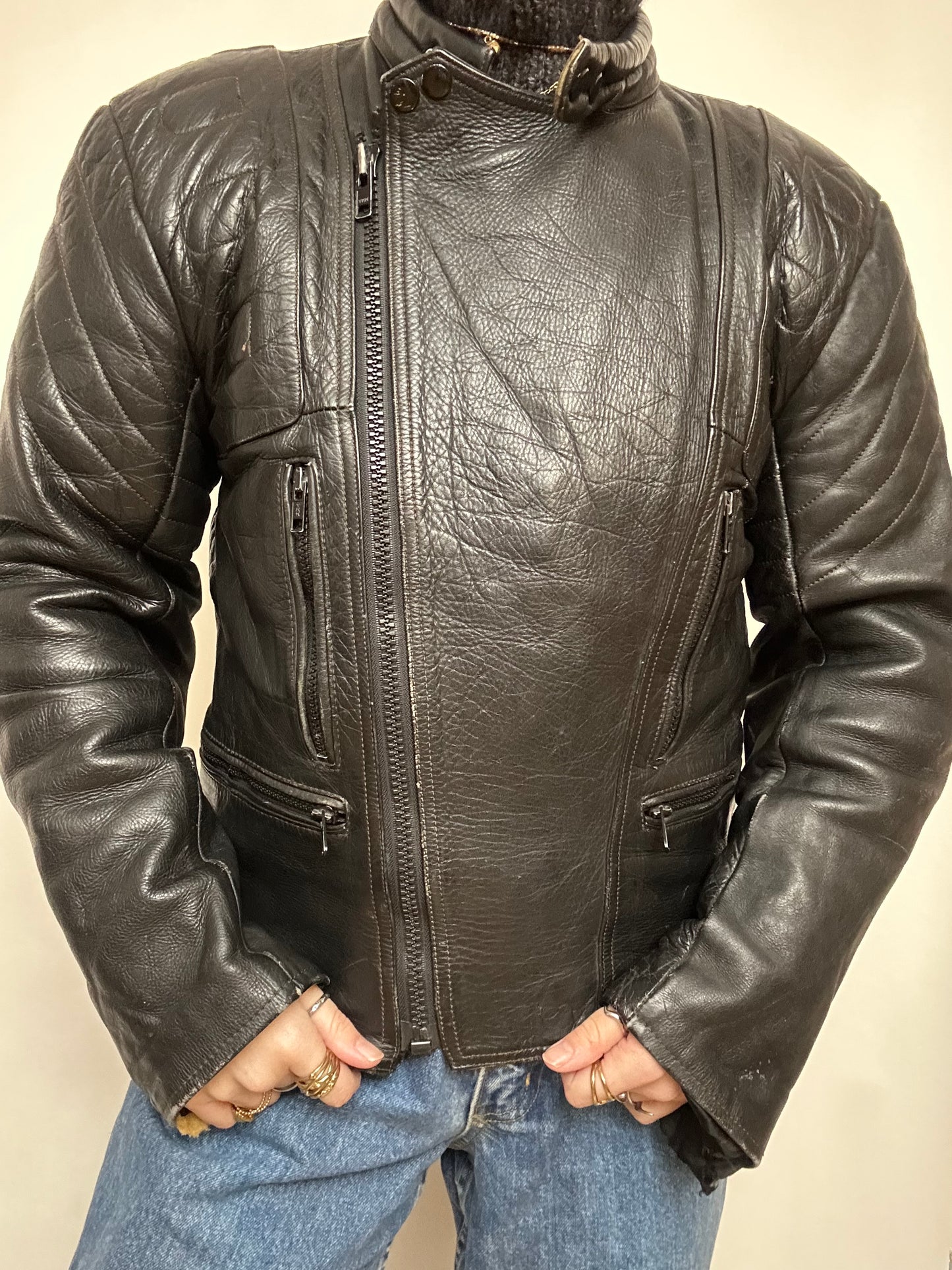 Veste de moto en cuir