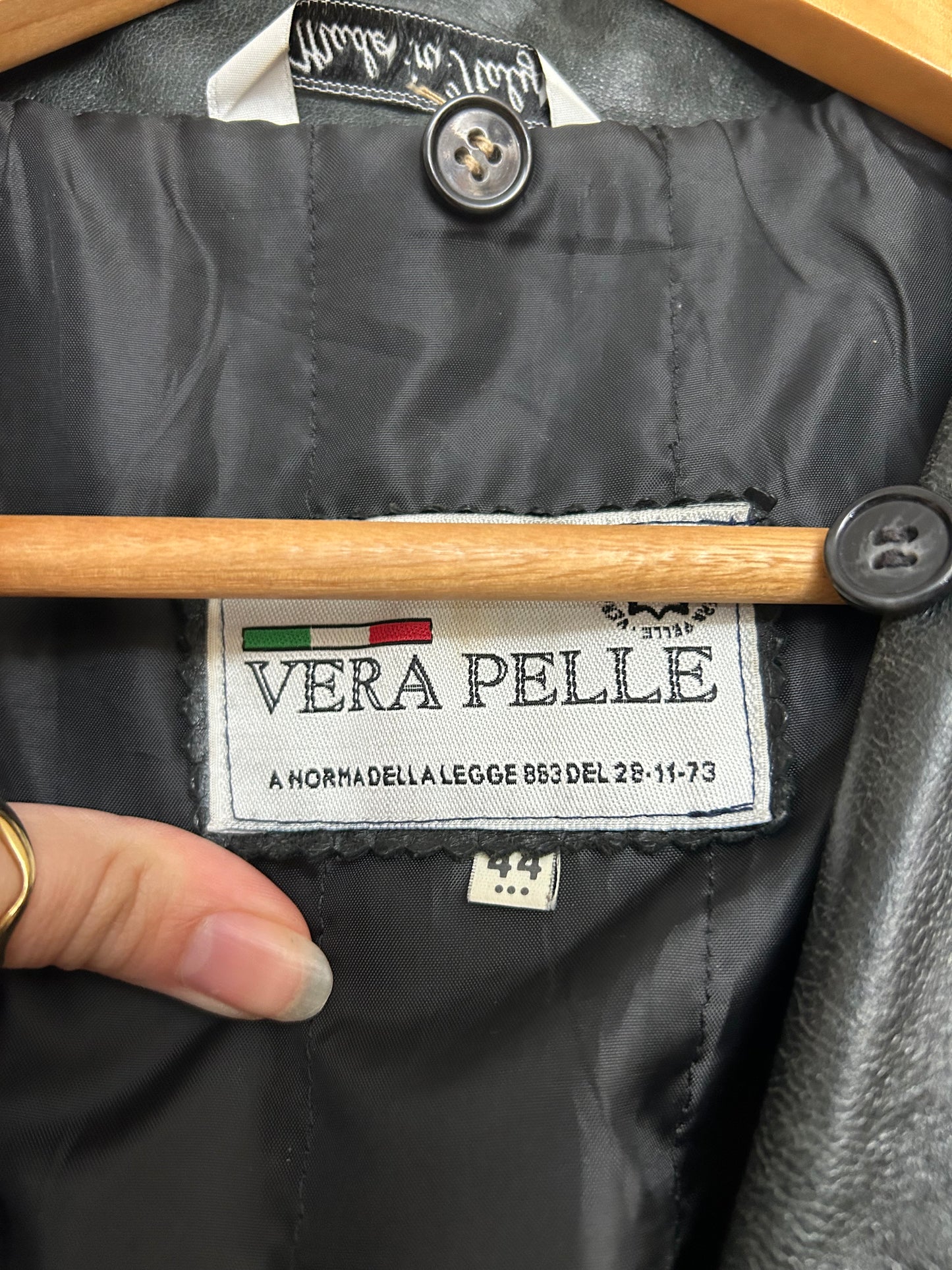 Veste cuir patiné ceinturée