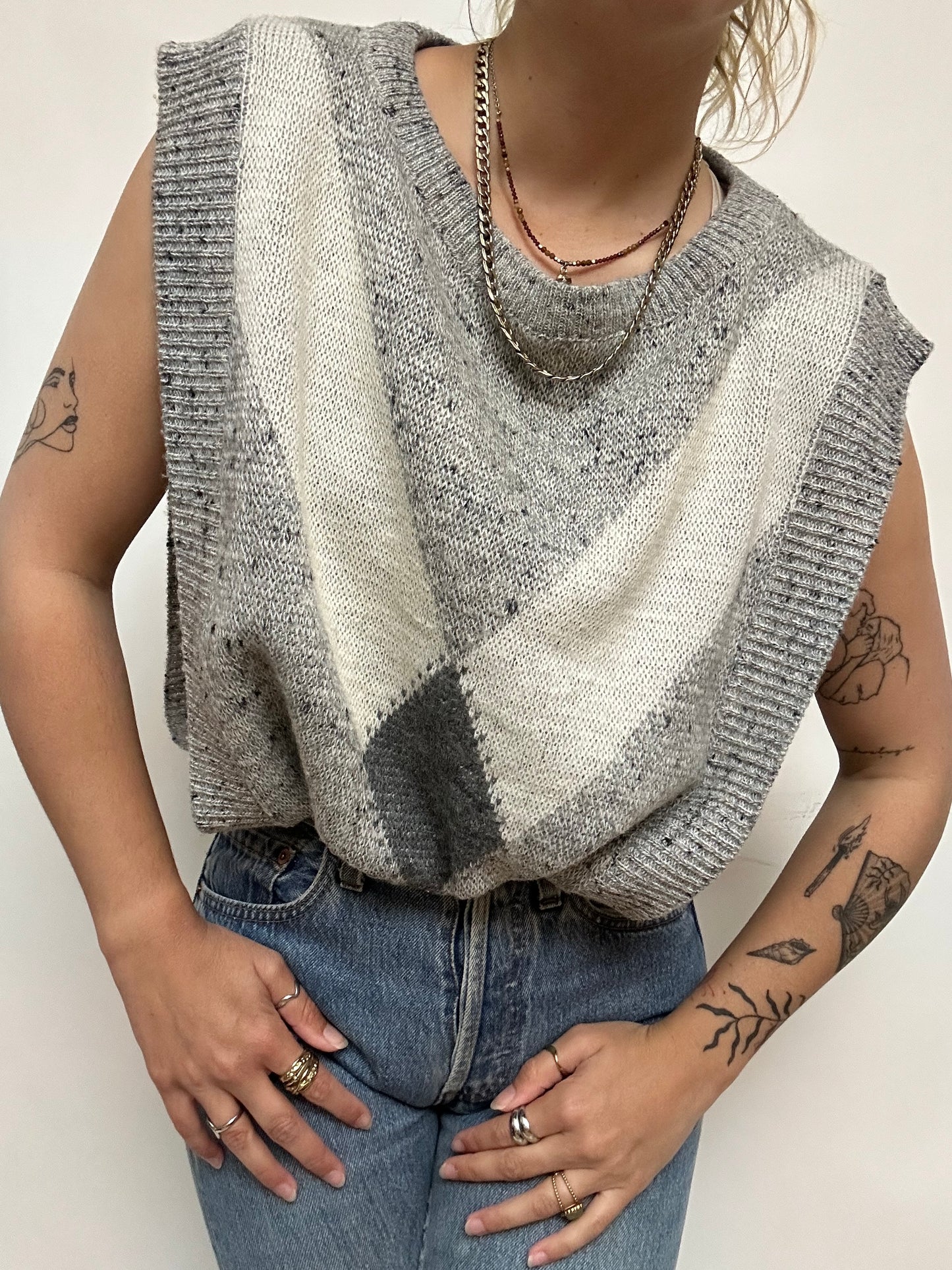 Pull sans manches gris