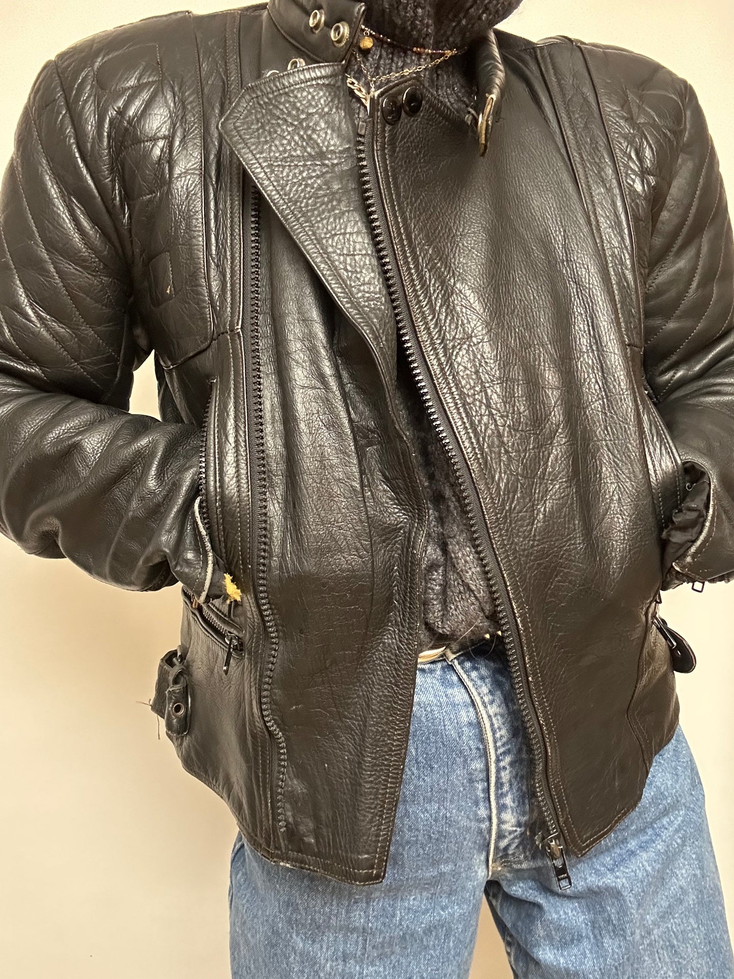 Veste de moto en cuir